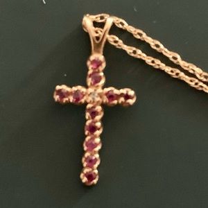 14k Gold and Ruby Necklace with a center diamond